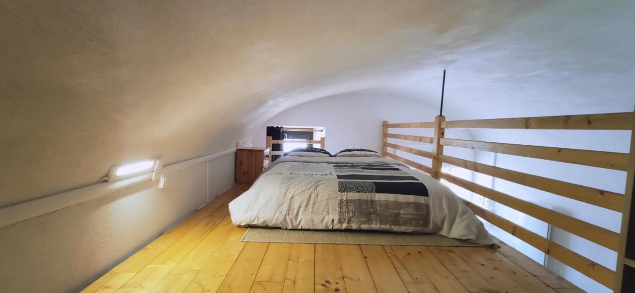 Superbe 2 Pieces A 2 Pas De La Plage,dans La Vieille Apartment