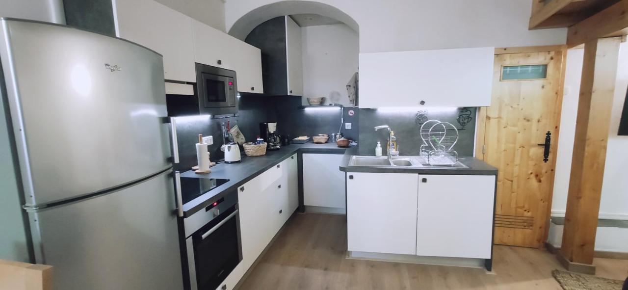 Apartment Superbe 2 Pieces A 2 Pas De La Plage,dans La Vieille Menton